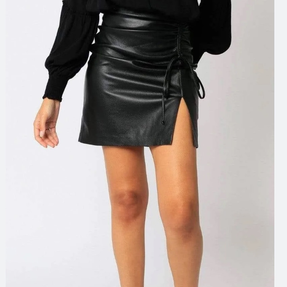 NWTS Black Ruched Leather Mini Skirt